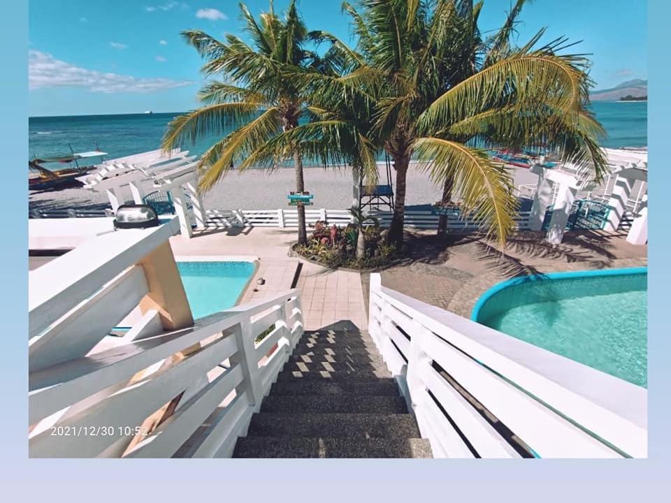 Phi-Phi Beach Resorts & Hotel Morong  Exterior photo