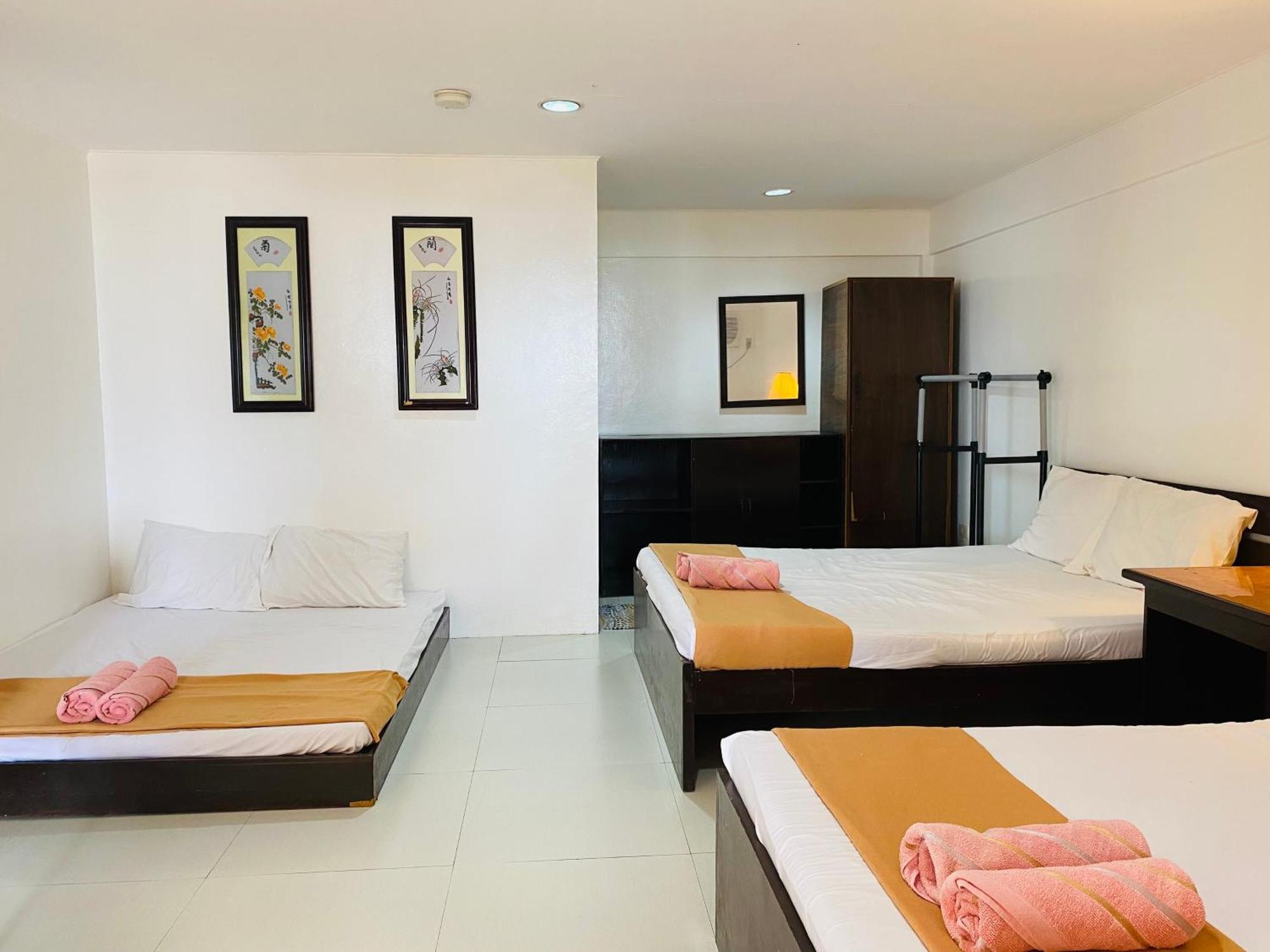 Phi-Phi Beach Resorts & Hotel Morong  Exterior photo